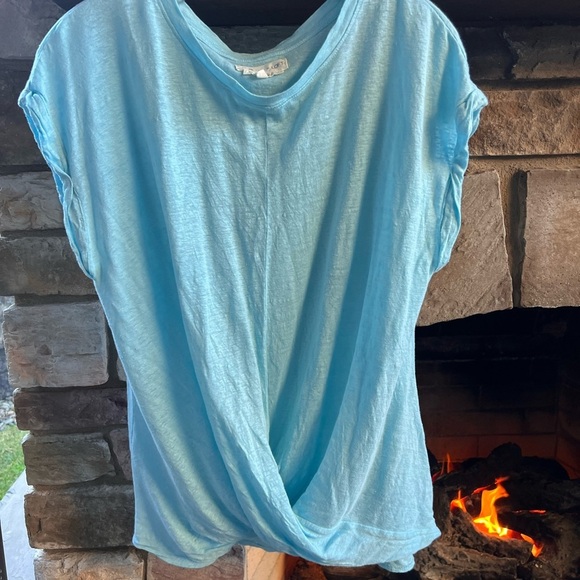 Two 100 % Linen Muscle Tee Wrap Front lot - Picture 3 of 7